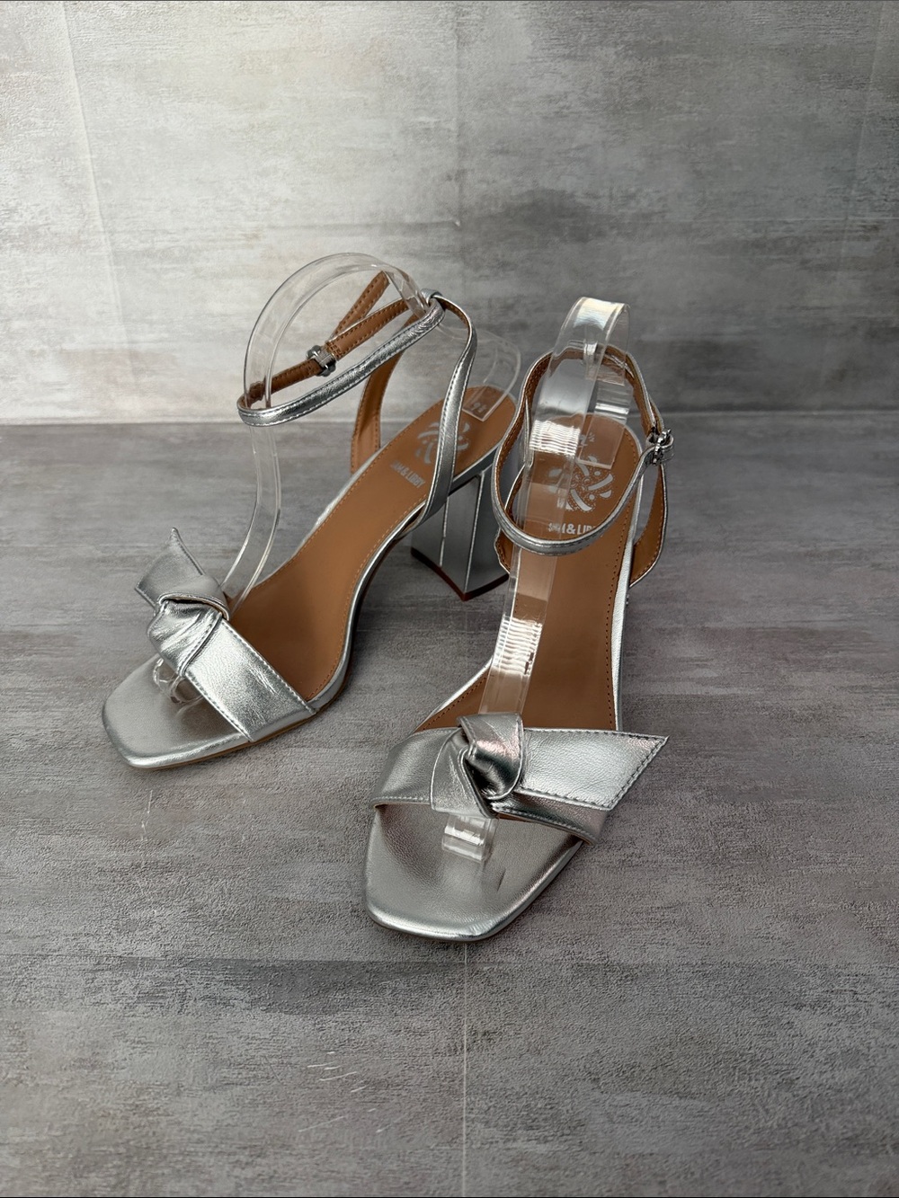 Silver Knot-Detail Block Heel Sandals - Women
